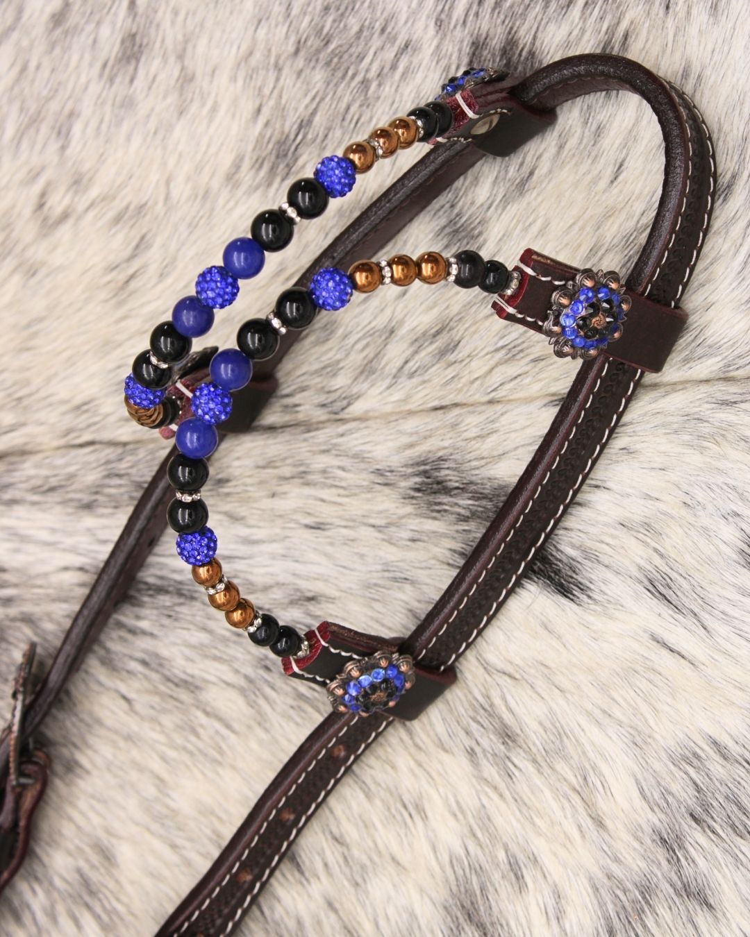 Bridon western deux oreilles marron foncé, perles et strass bleu roi